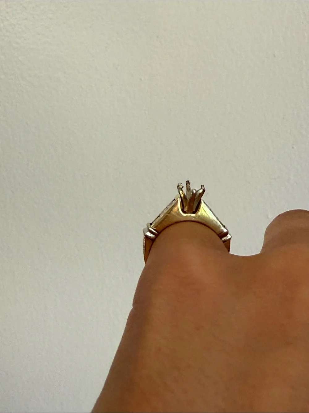 14k yellow gold diamond engagement ring